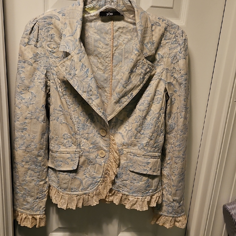 Jon Floral Ruffle Blazer in Cream and Light Blue